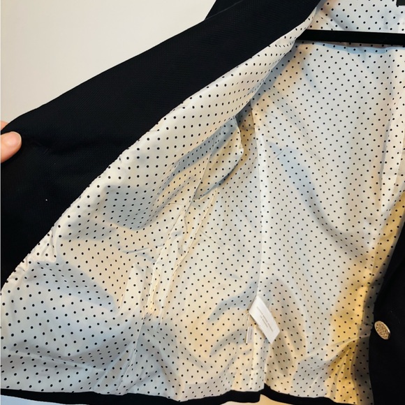 Ann Taylor simple black blazer with front silver button and polkadot white liner - Picture 4 of 8